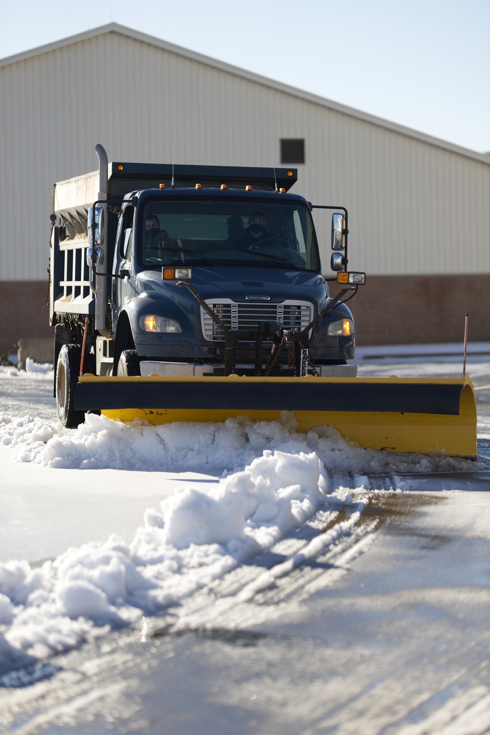 19th CES keeps LRAFB operational during winter storm