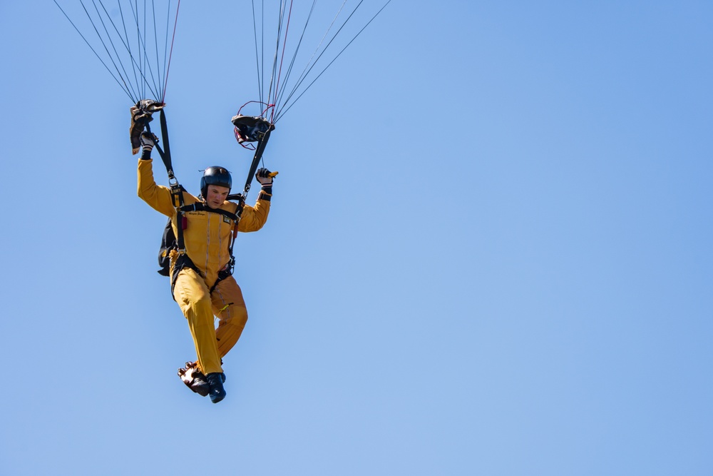 U.S. Army Parachute Team conducts training in south Florida