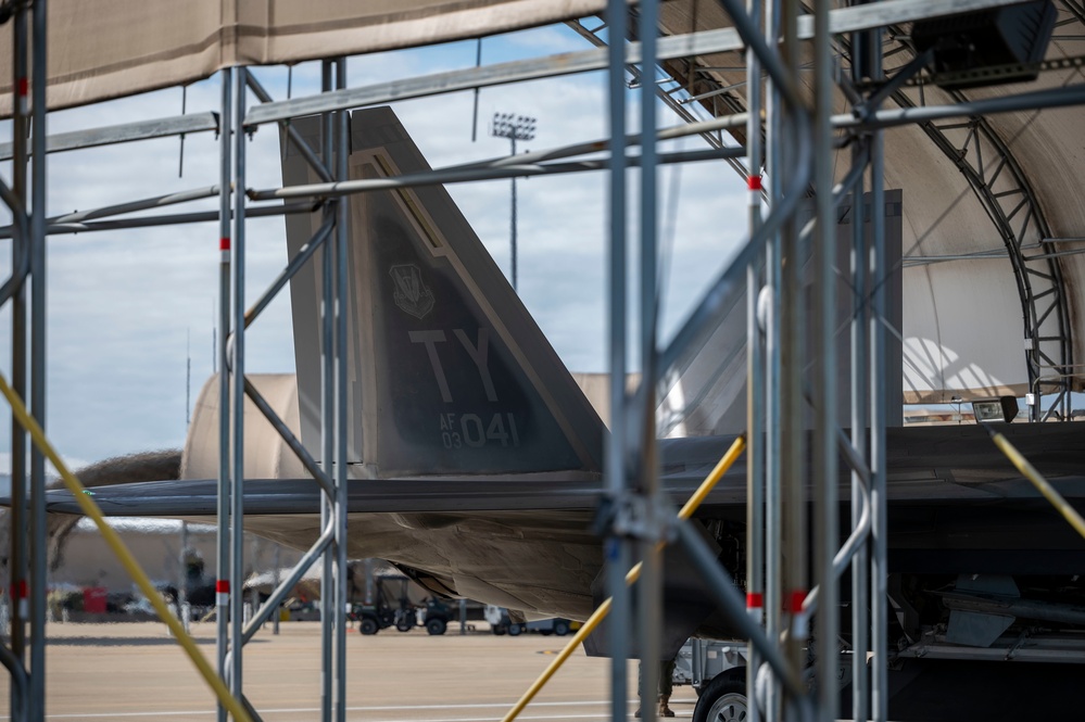 Learning to ride a Raptor; the 43d FS Mission