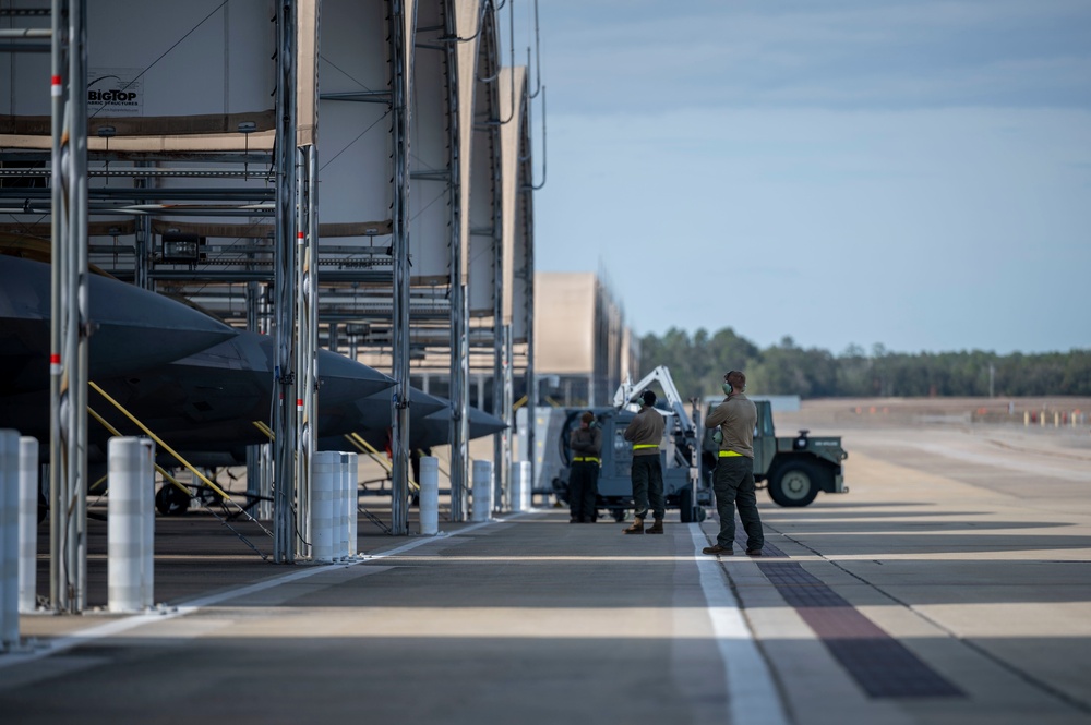 Learning to ride a Raptor; the 43d FS Mission