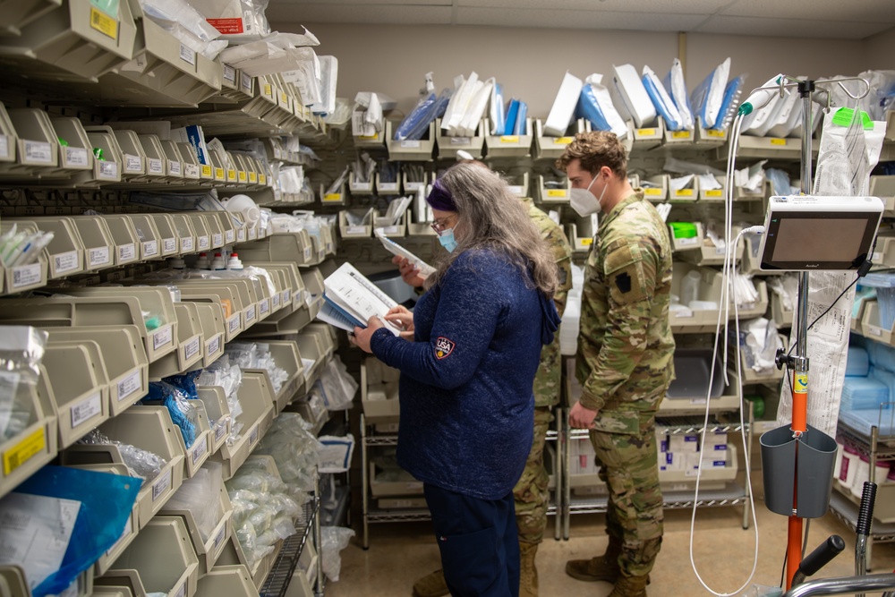 Soldiers assist Luminis Health Doctors Community Medical Center