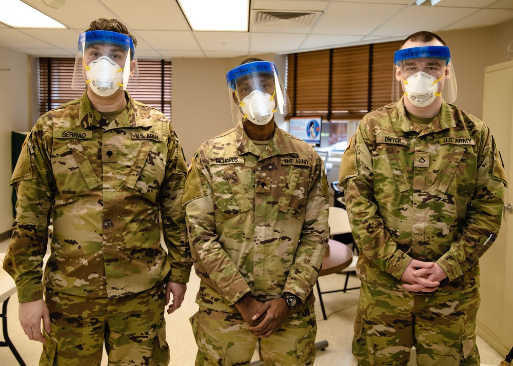 Soldiers assist Jonhs Hopkins Hospital