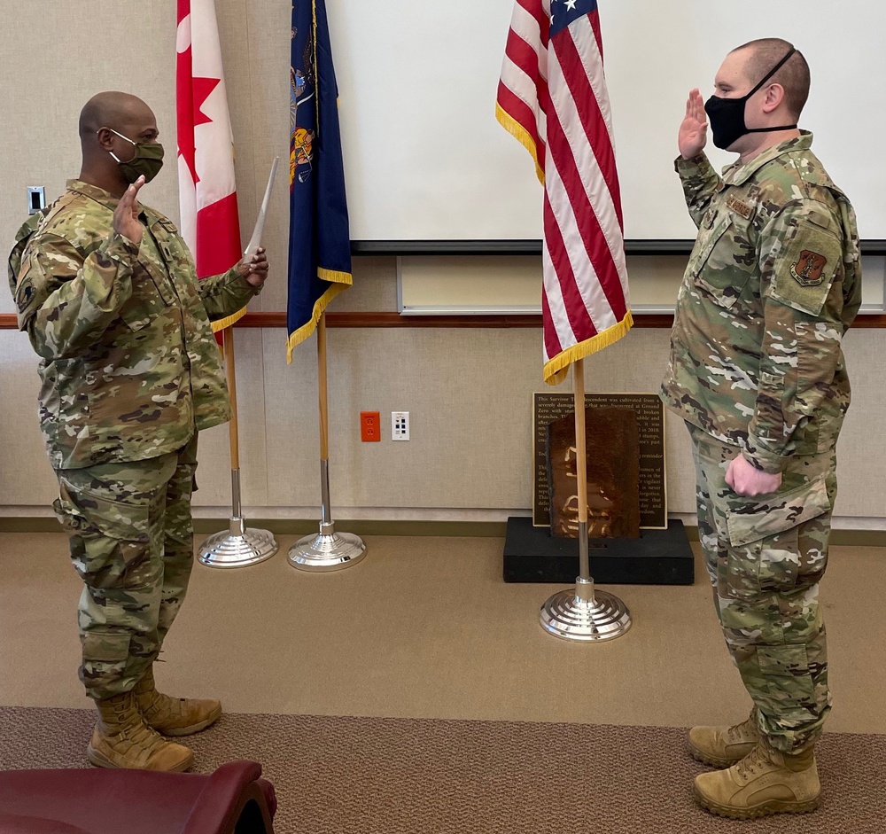 LaClair reenlists in New York Air National Guard