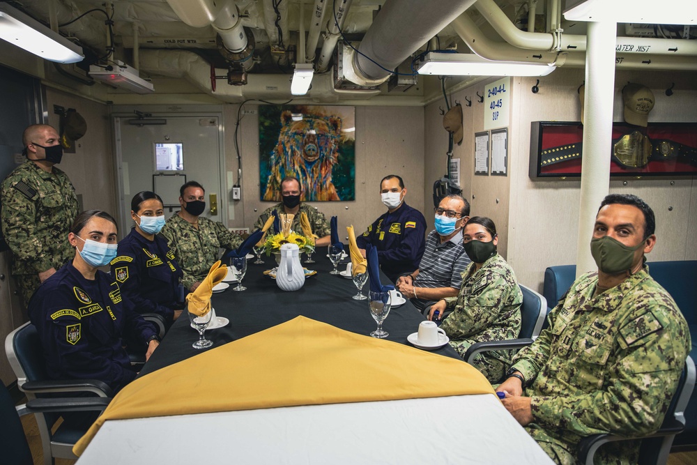 USS Billings Hosts Colombian Navy Sailors for a Tour of the Ship