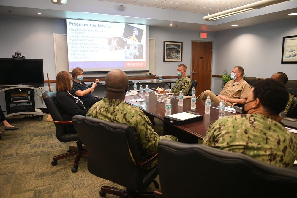 Commander, U.S. Naval Forces Southern Command/U.S. 4th Fleet Meets With Navy Marine Corps Relief Society