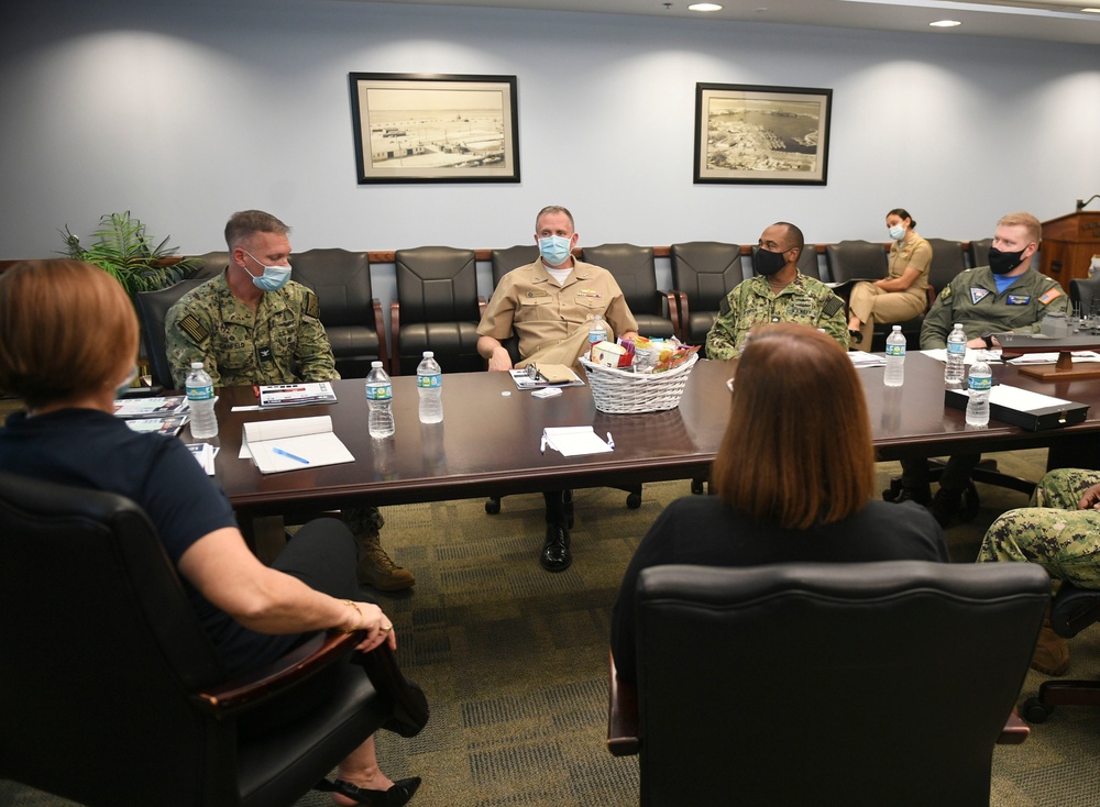 Commander, U.S. Naval Forces Southern Command/U.S. 4th Fleet Meets With Navy Marine Corps Relief Society