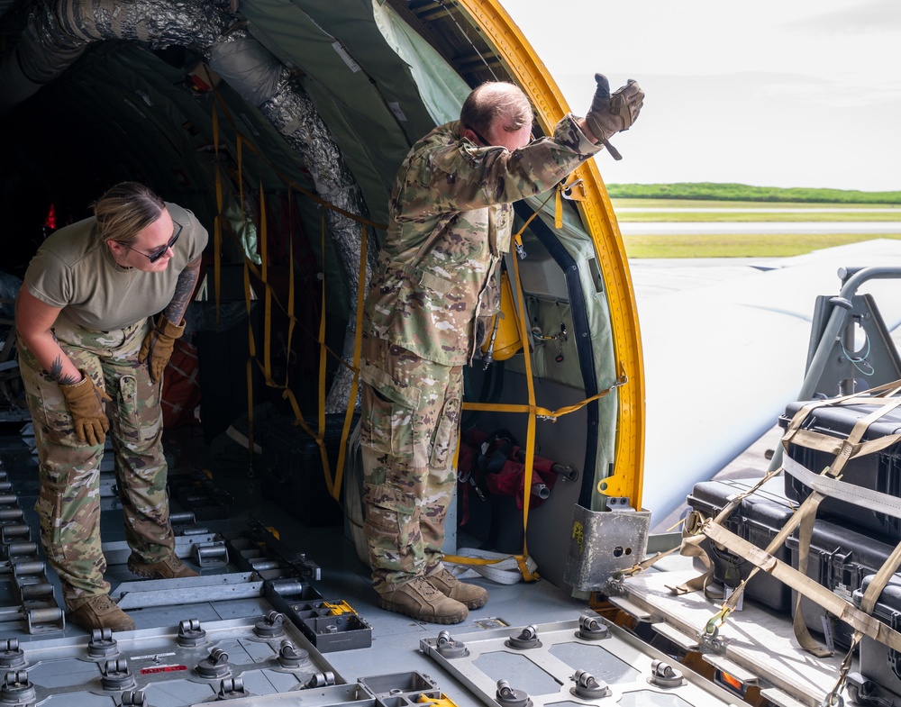 Cargo upload during a Bomber Task Force deployment to Naval Support Facility Diego Garcia