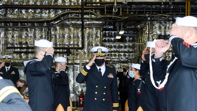 USS Mobile (LCS 26) Gold Crew Holds Assumption of Command Ceremony