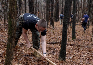 U.S. Marines and Poolees Volunteer at Local Animal Shelter