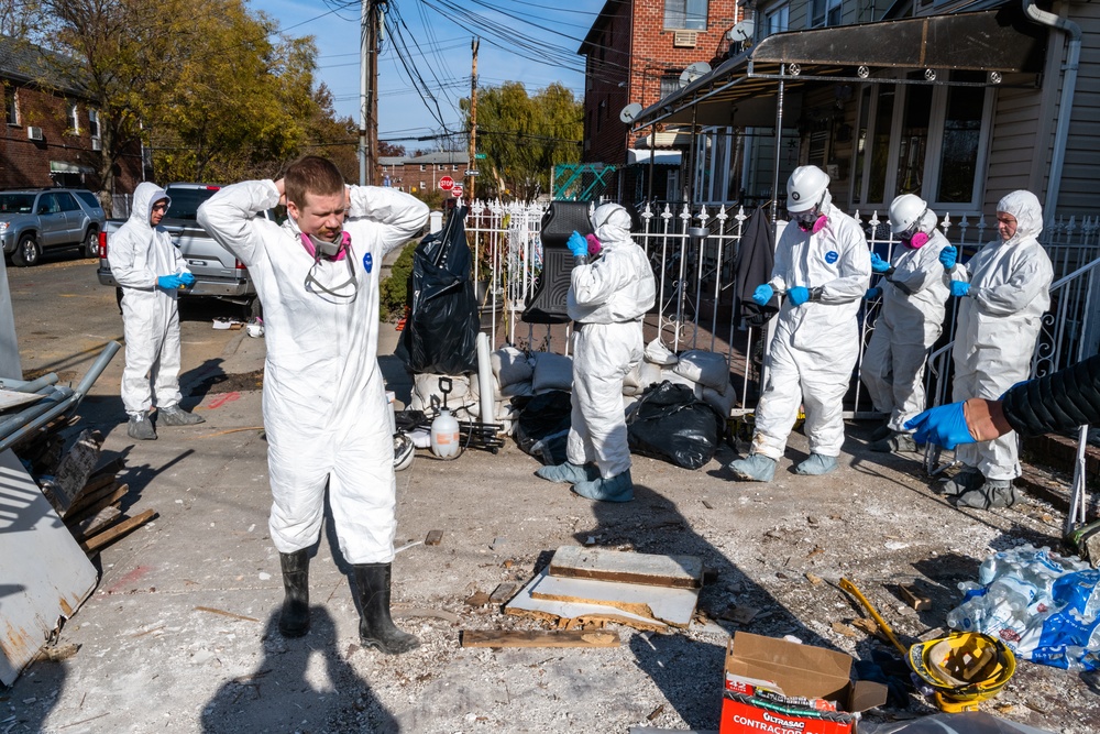 FEMA, AmeriCorps Help Residents Recover from Ida