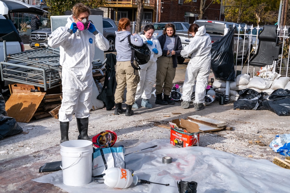 FEMA and AmeriCorps Help Residents Recover from Ida