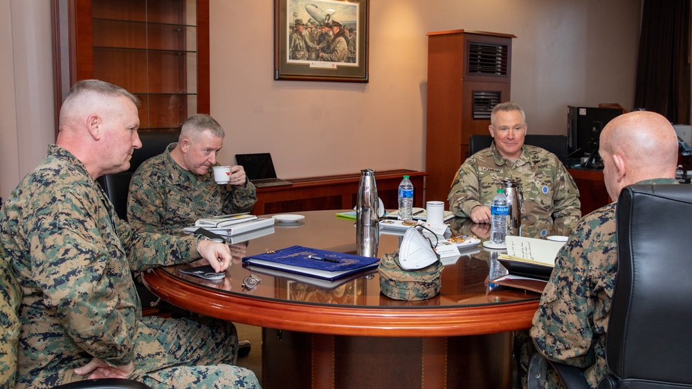 Gen. Berger, Sgt. Maj. Black visit the Republic of Korea