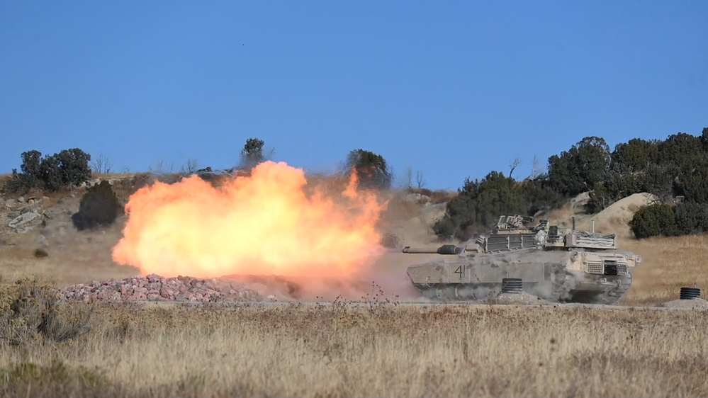 1-68 AR, 3ABCT, 4ID performs platoon LFX Dec. 7, 2021.