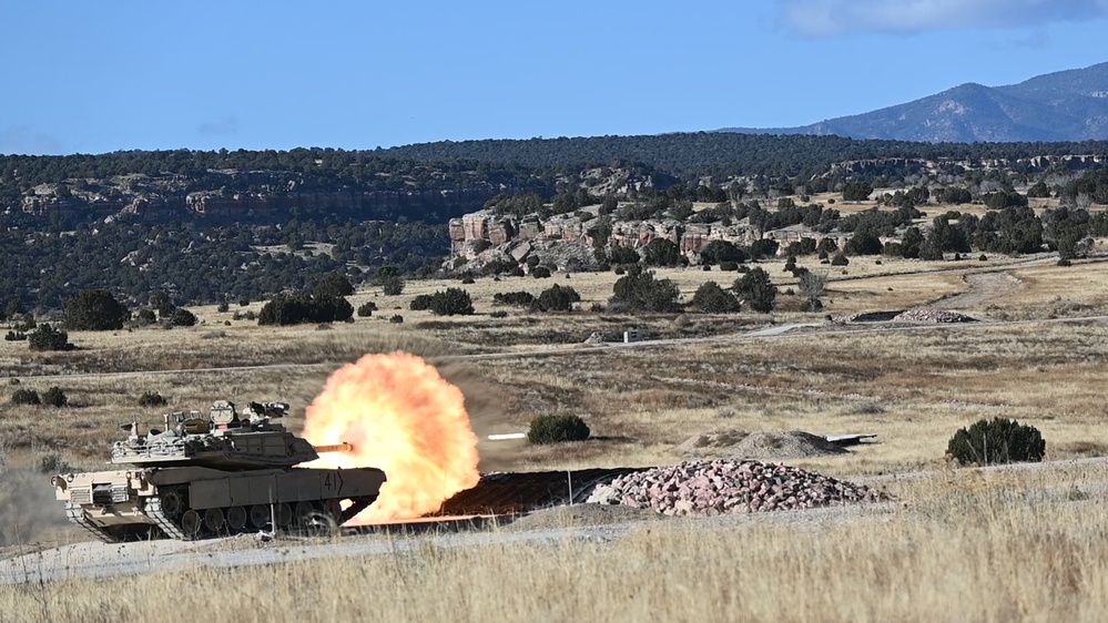 1-68 AR, 3ABCT, 4ID performs platoon LFX Dec. 7, 2021.