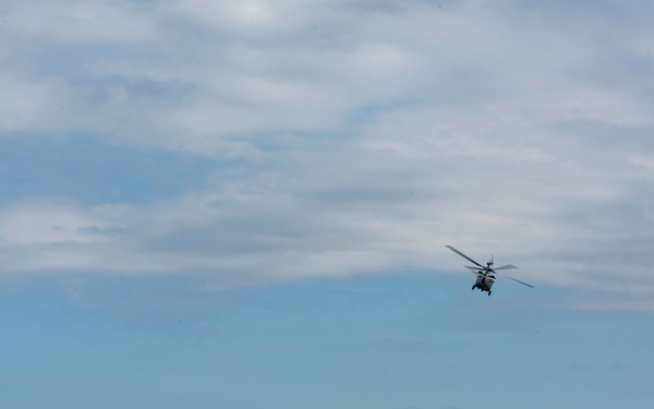 HSC-12 conducts SAAR swimmer training at CFAY helipad
