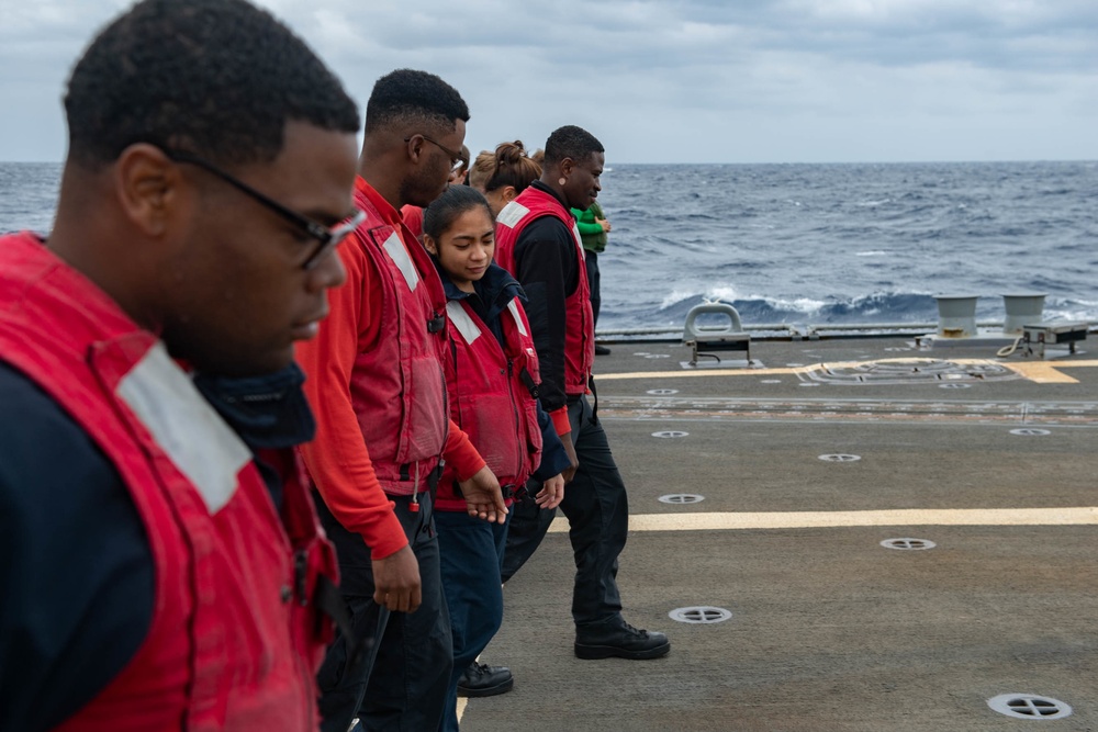 Spruance Sailors conduct FOD walkdown