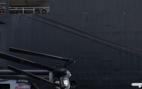 JGSDF and U.S. Navy Conduct V-22 logistical operations