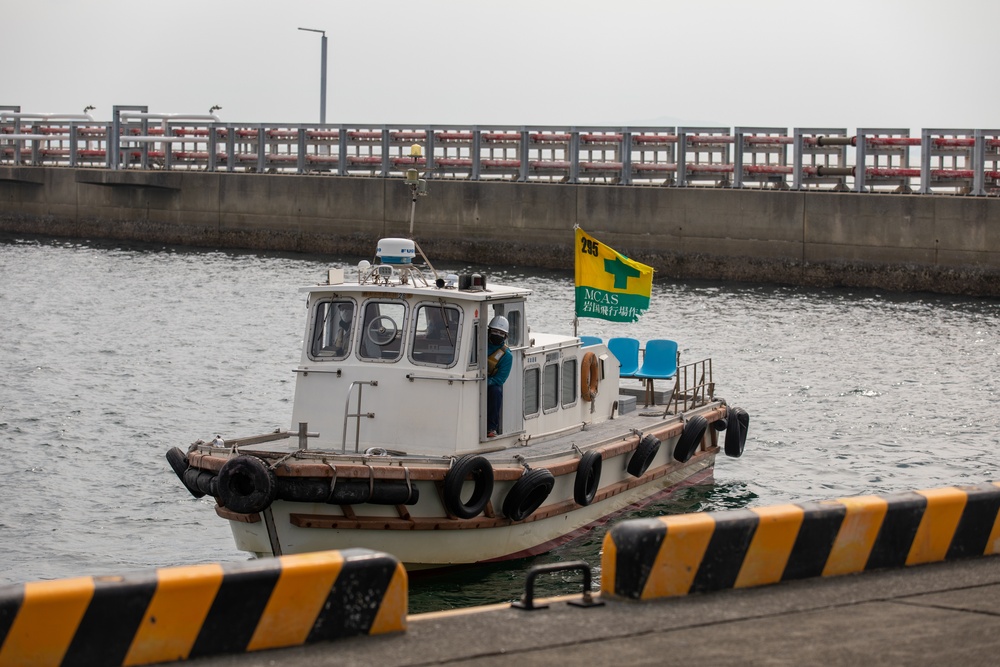 JGSDF and U.S. Navy Conduct V-22 logistical operations