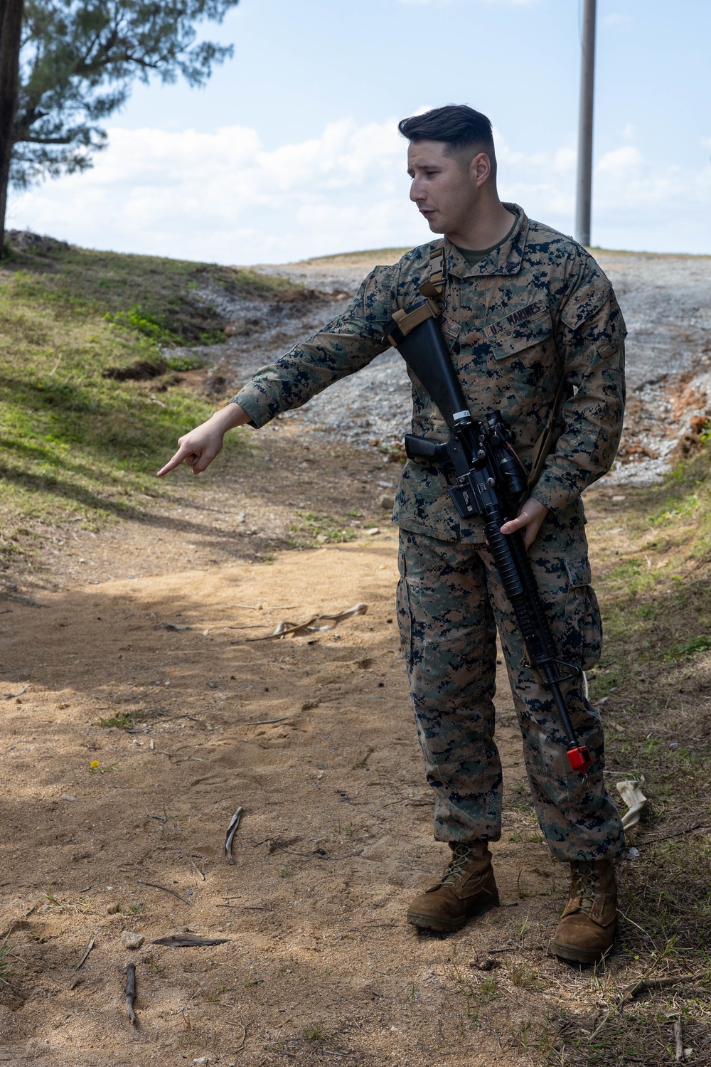 U.S. Marines with Combat Logistics Company Alpha conduct Jungle Warfare Training