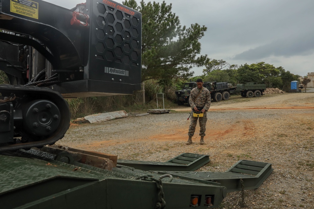 U.S. Marines with Combat Logistics Company Alpha conduct Jungle Warfare Training