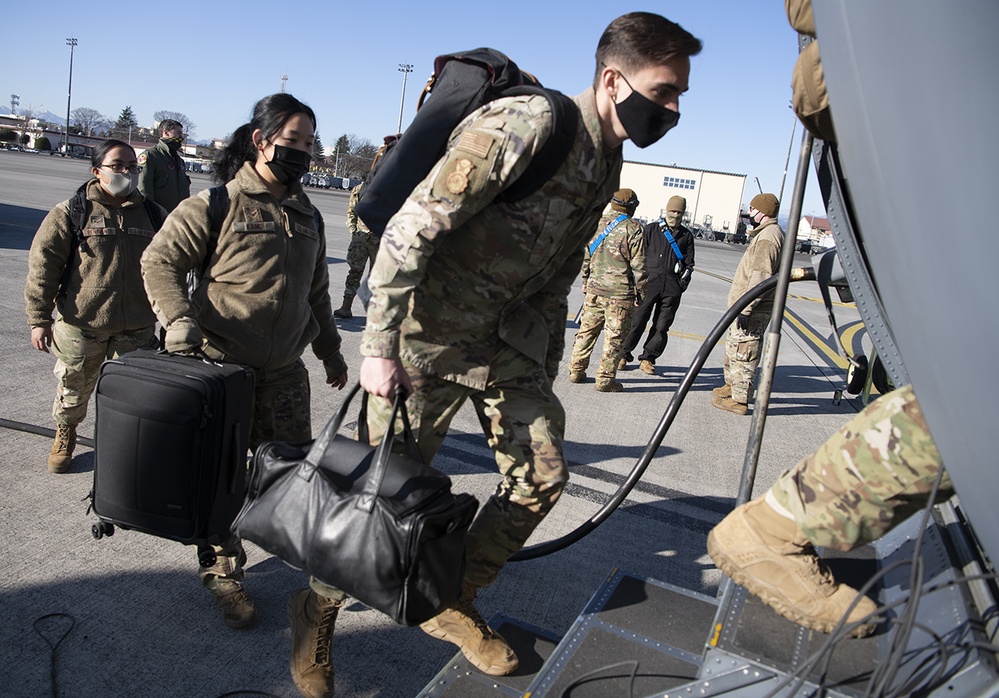 Airmen, 36th Expeditionary Airlift Squadron, depart for exercise Cope South 2022