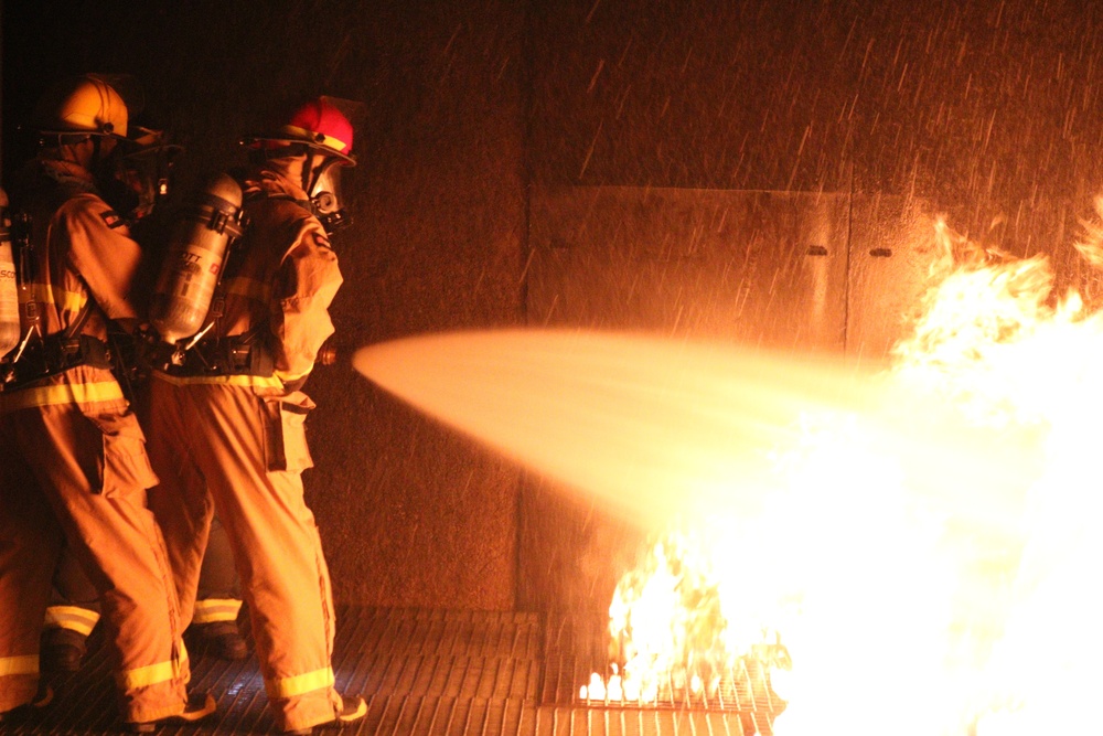 220217-N-N0485-0100 NEWPORT, R.I. (Feb. 17, 2022) OCS firefighting