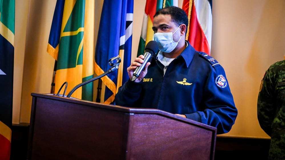 U.S. Army General Hokanson visits IADC