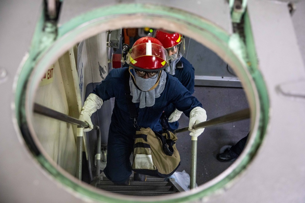 USS Milwaukee Conducts DCTT Drills