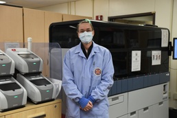 NMCCL's Navy Officer recognized as Navy Medicine's Senior Laboratory Officer of the Year