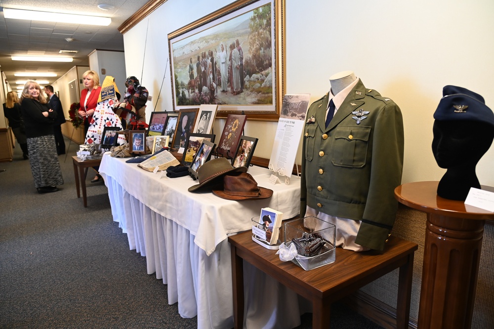 &quot;Candy Bomber&quot; laid to rest