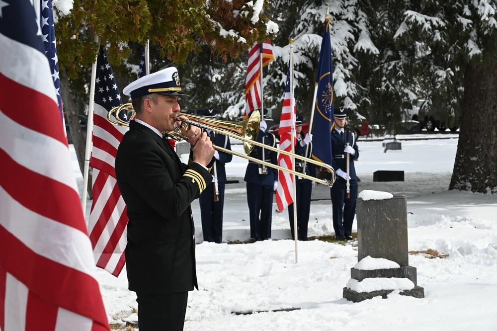 &quot;Candy Bomber&quot; laid to rest