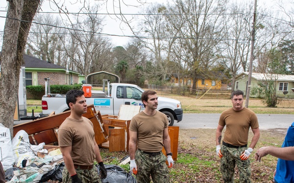 Sailors Volunteer at Habitat for Humanity Build During Mobile Navy Week