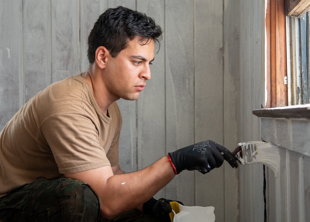 Sailors Volunteer at Habitat for Humanity Build During Mobile Navy Week