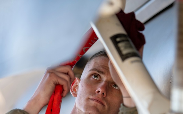 Wireless capable ruggedized laptops enhance maintenance capabilities