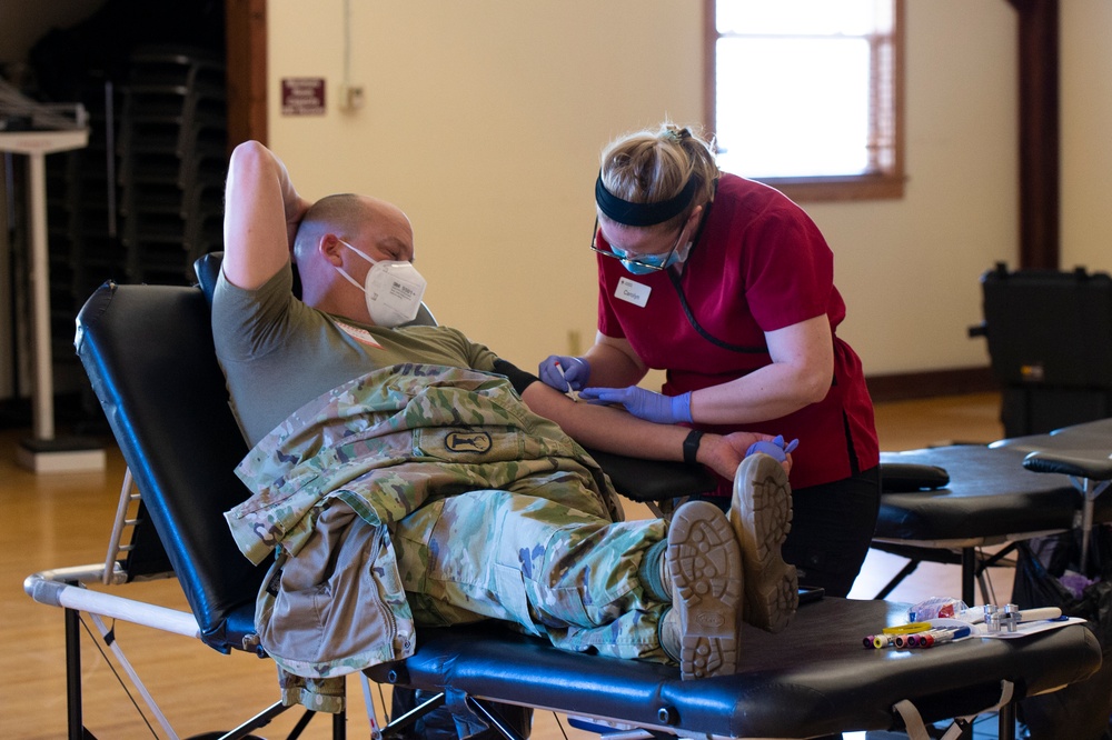 Idaho National Guard Members Donate Blood with the American Red Cross