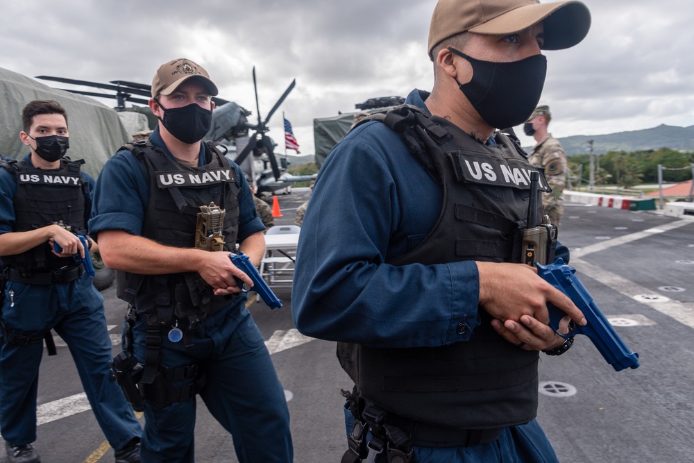 DVIDS - Images - USS Portland (LPD 27) Conducts Drills at Naval Base ...