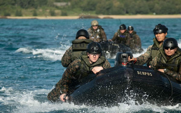 JWX 22 | CLB-4 Marines conduct amphibious resupply with Combat Rubber Raiding Craft