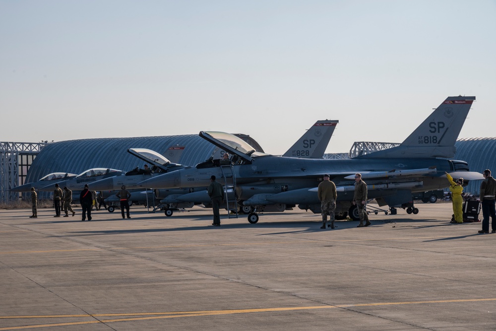 480th EFS arrives in Romania