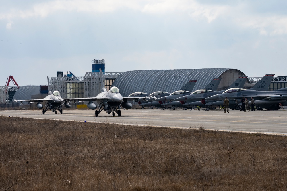 480th EFS arrives in Romania