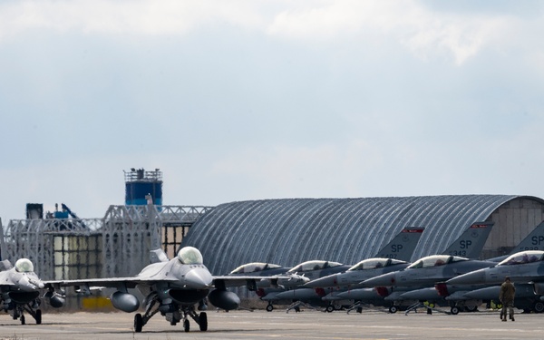 480th EFS arrives in Romania