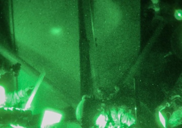 EODMU 3 conducts HVBSS aboard Mobile Bay