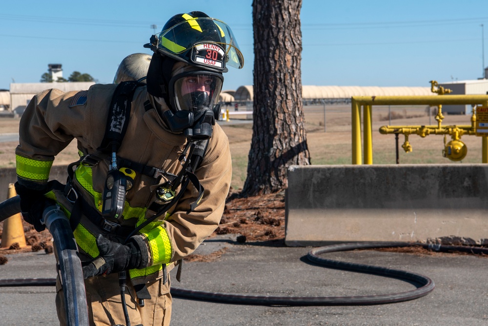 SJAFB Firefighter perform live-fire exercise