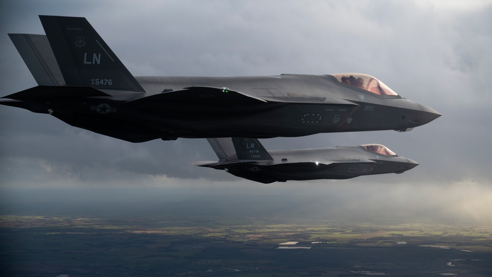 U.S.-Netherlands conducts air-to-air bilateral training exercise