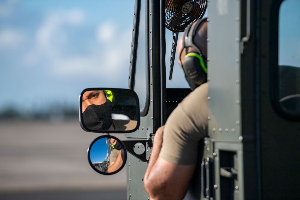 48th Aerial Port Squadron Trains with 735th Air Mobility Squadron