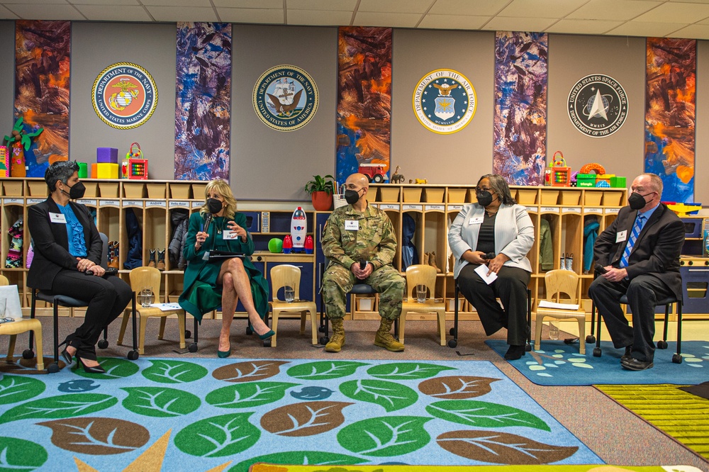 First Lady visits JBSA