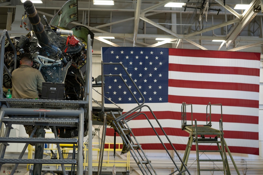 801st SOAMXS performs CV-22 maintenance