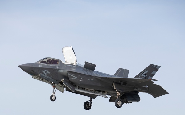 VX-23 F-35B Vertical Landing - NAS Patuxent River