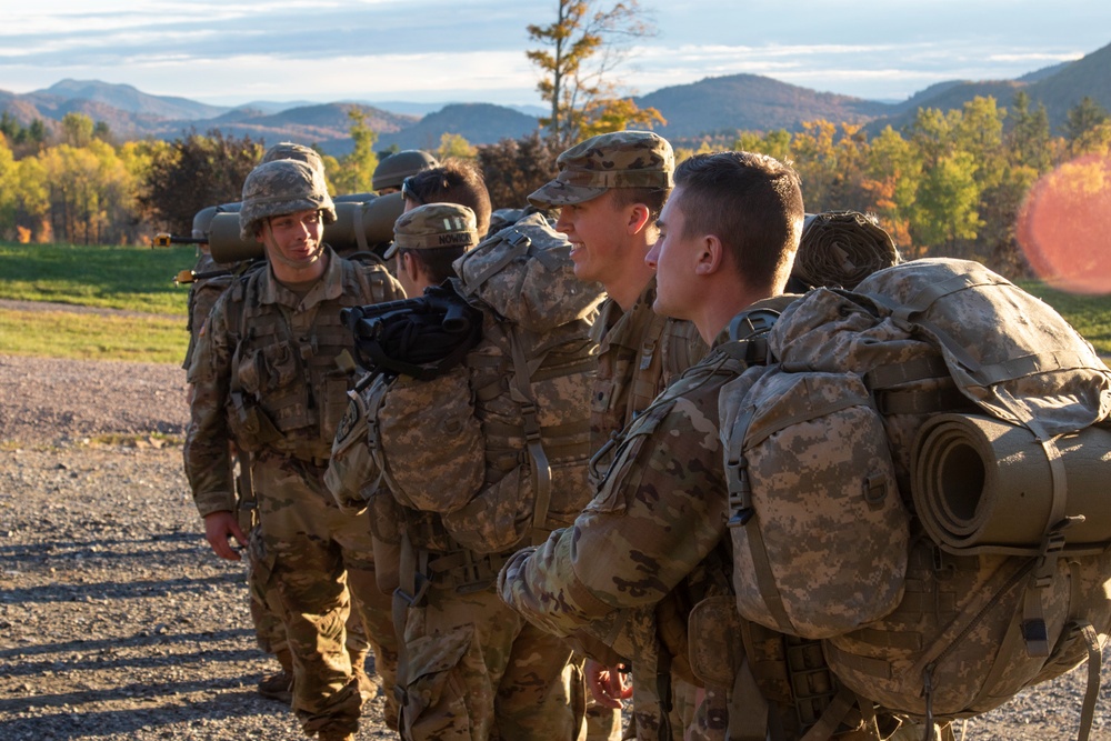 2-10 AHB Air Movement with Norwich University ROTC Cadets