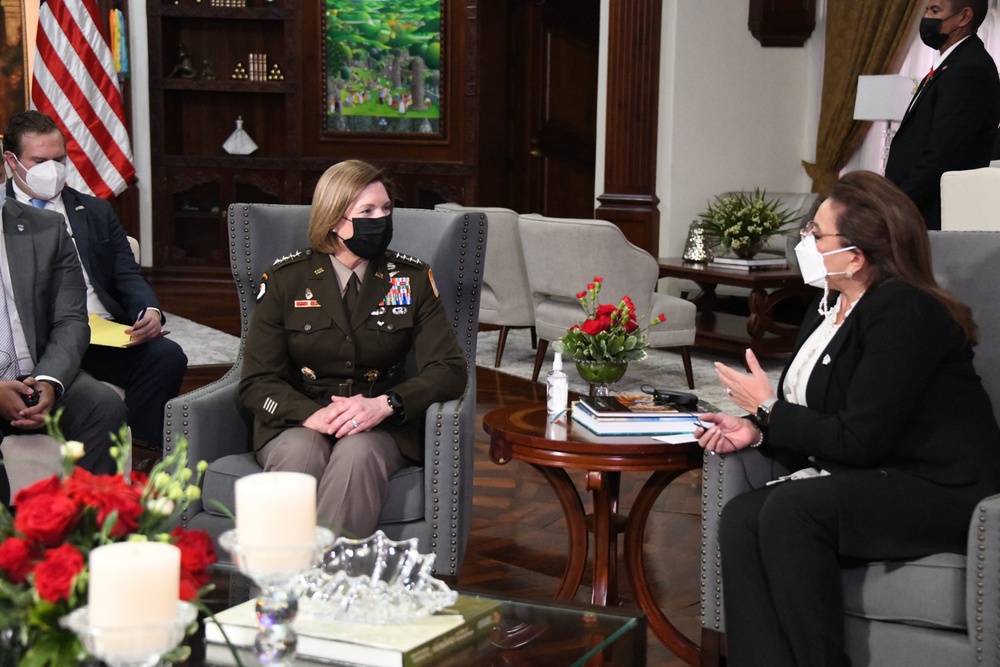 Gen. Richardson Visits Honduras