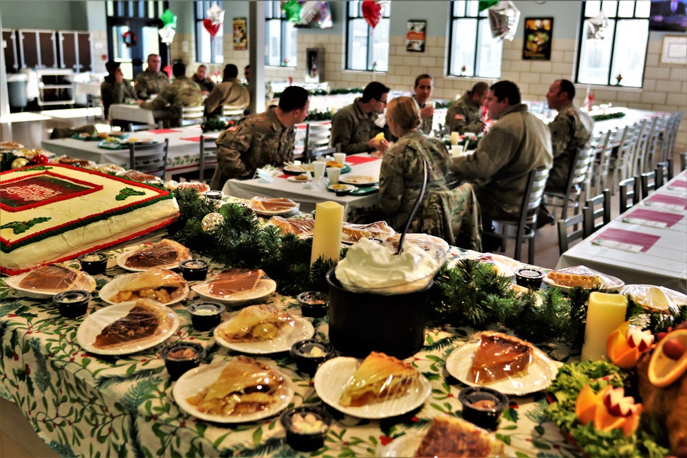 Fort McCoy food-service team completes monumental mission with OAW support